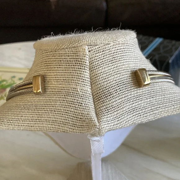 Beautiful in the style of David Yurman collar necklace - Picture 5 of 6